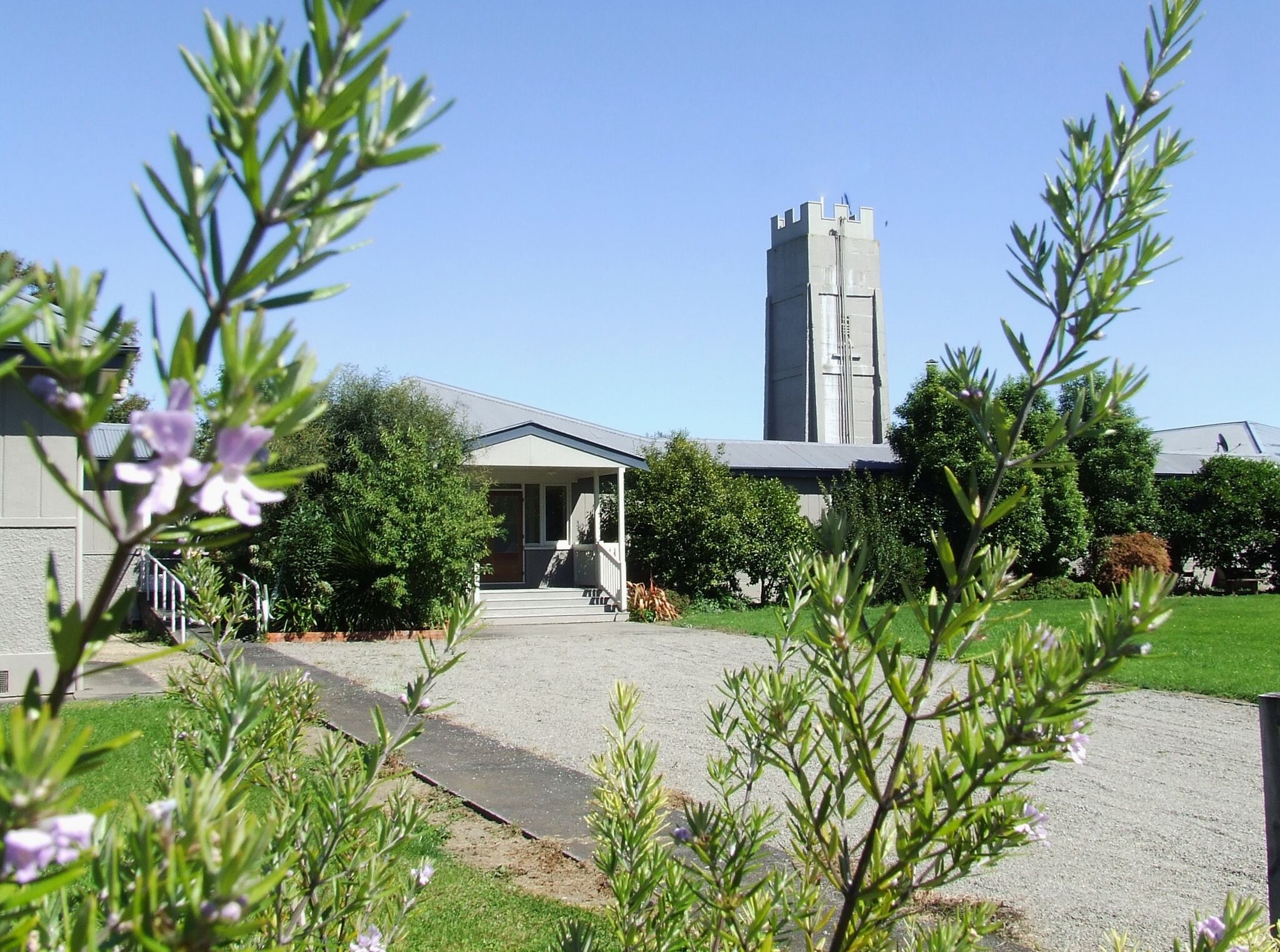 Main entrance 